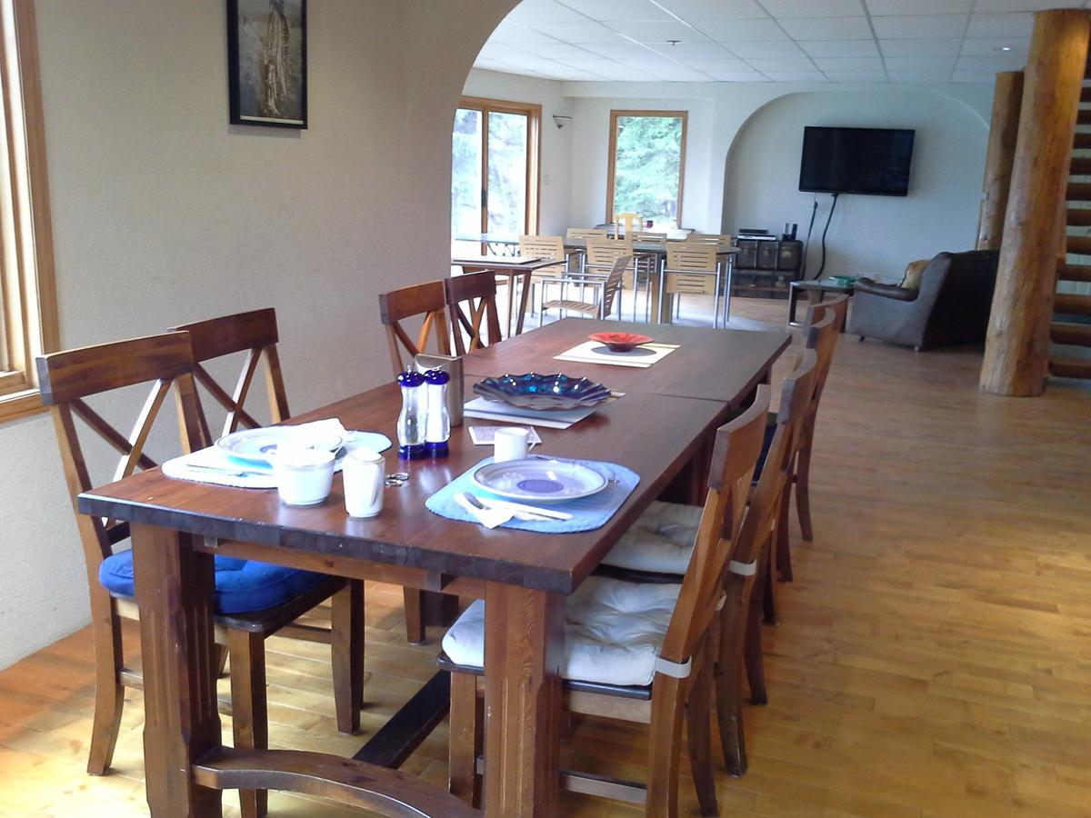 Wettstone Guest Ranch Acomodação com café da manhã Bridge Lake Exterior foto