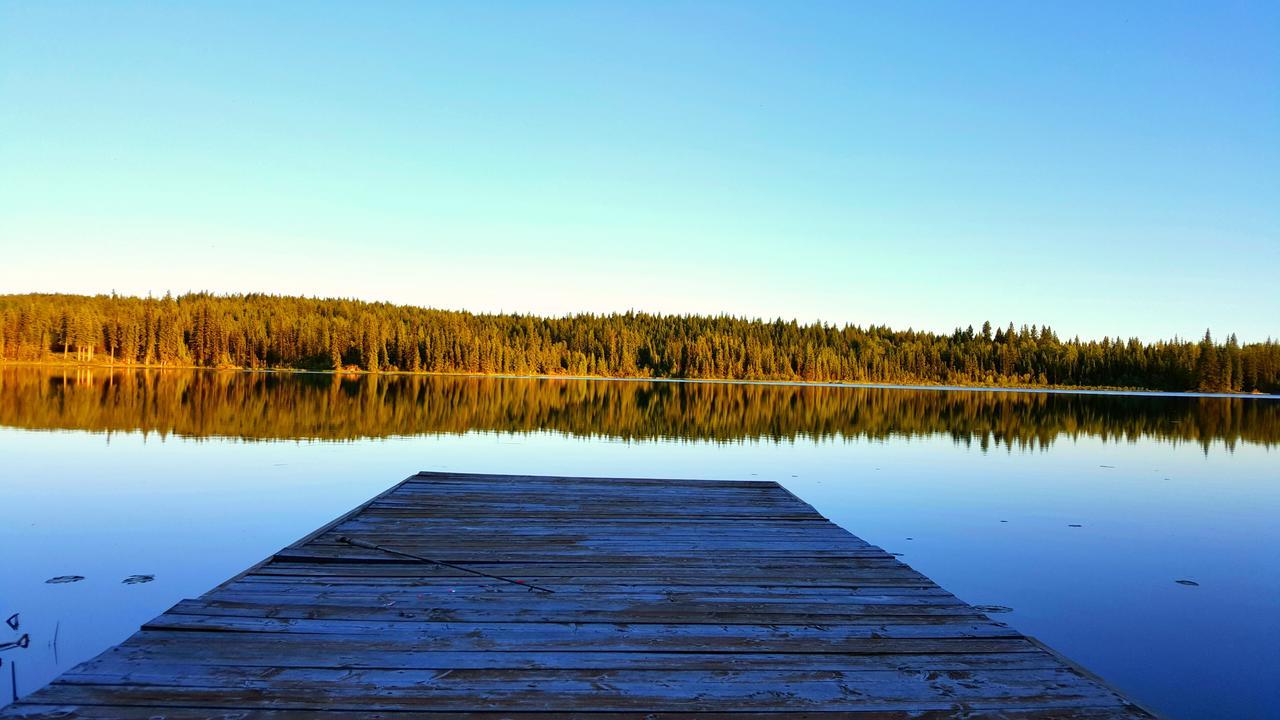 Wettstone Guest Ranch Acomodação com café da manhã Bridge Lake Exterior foto